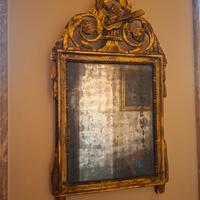 Specchiera con cornice in legno dorato Settecento 