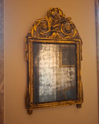 Specchiera con cornice in legno dorato Settecento 