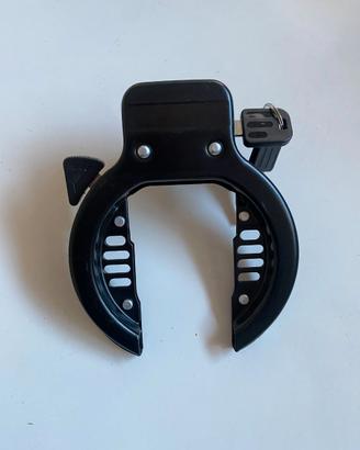 Lucchetto antifurto anello ruota posteriore bici