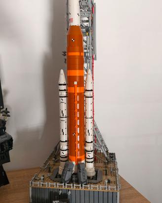 lego 10341 sistema lancio nasa