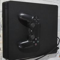 Playstation 4 slim 500 gb.