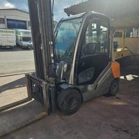 Carrello elevatore STILL 3000kg Still