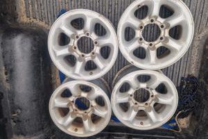 4 cerchi in lega per mitsubischi pajero r15