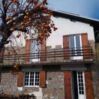 Villa con giardino sulle alture di Sanremo