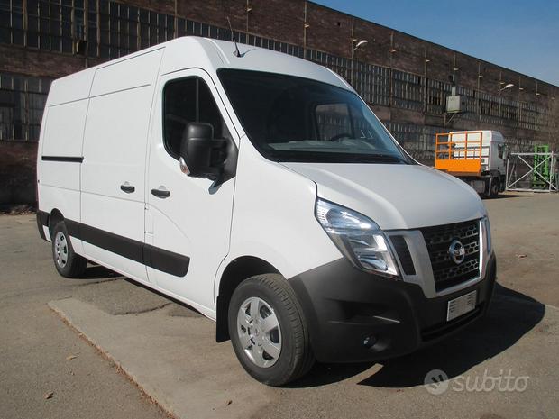 Pezzi di ricambio NISSAN NV400