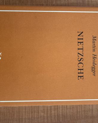 Martin Heidegger - Nietzsche (Adelphi 1994)