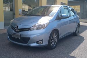 Toyota Aygo Benzina cc. 1.000 Mod. X-Play Tetto Ap