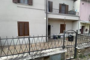 Casa indipendente piano terra