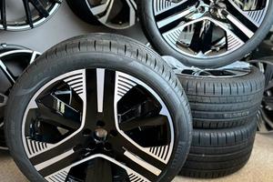 Cerchi Maserati Grecale Folgore 255 40 - 295 35 21