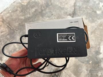 CARICA BATTERIA PER BICI ELETTRICA