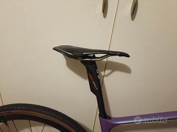 GIANT REVOLT PRO 0