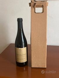 Bottiglia di amarone basaltico  2002