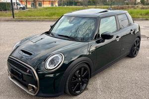 Mini Cooper S 2.0 Resolute 5p. Ltd. Aut. Permuta