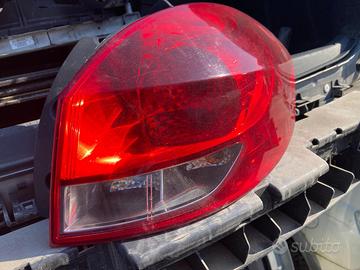 STOP FANALE POSTERIORE DESTRO RENAULT Clio Grandto