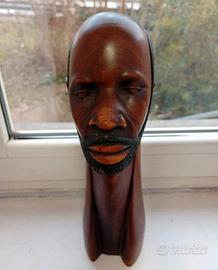 statua africana in legno da esposizione 