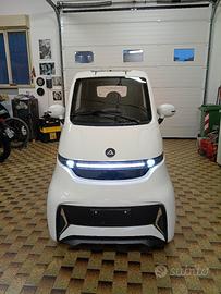 mini car elettrico Cabinactive