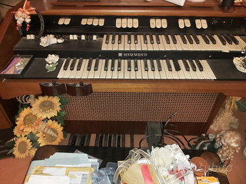 Organo Hammond l122 e leslie