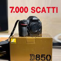NIKON D850  DSLR - 7.059 scatti (BODY)