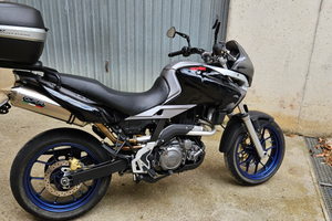 Aprilia Pegaso 660 Strada