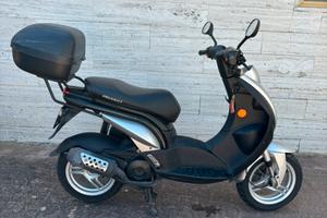 Peugeot scooter