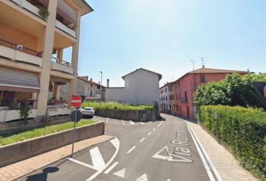 Bilocale con posto auto e cantina-solbiate