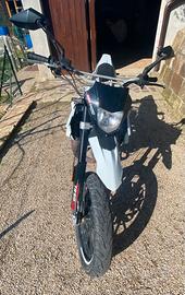 Moto ksr del 2018