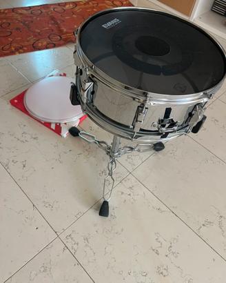 Rullante Dixon batteria 14x5,5 +stand,pelli Evans