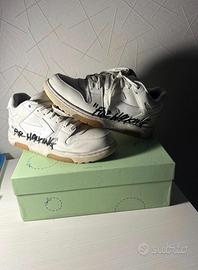 OFF WHITE “FOR WALKING” TRATTABILI