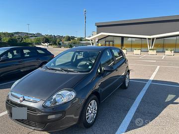 FIAT PUNTO USATA POCHISSIMO