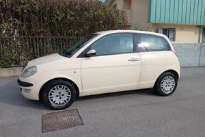Lancia Ypsilon 1.2 Argento Unico proprietario