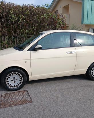 Lancia Ypsilon 1.2 Argento Unico proprietario