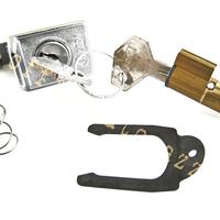 Serratura bloccasterzo - bauletto (guida 6mm lunga