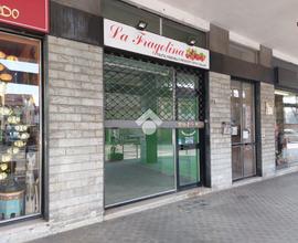 NEGOZIO A CIRIÈ