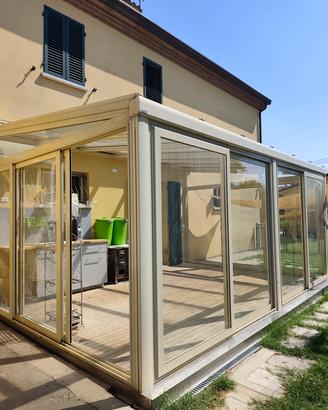 veranda