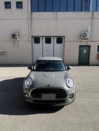 MINI COOPER D 2018  5 porte.