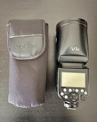 Flash godox v1 per Nikon