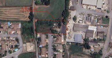 Immobile in asta di 2762 m² a Fiesse