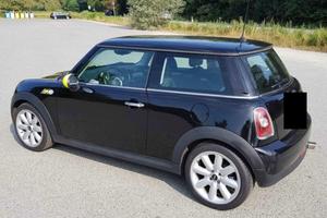 Mini 1.4 75 cv adatta a neopatentati