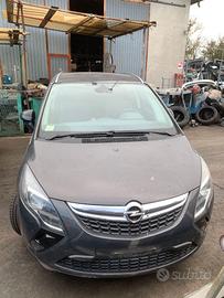 Ricambi opel ZAFIRA 2014 1,6 t metano