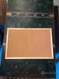Bacheca di sughero e legno
