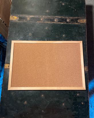 Bacheca di sughero e legno