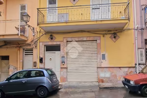 3 LOCALI A VILLABATE