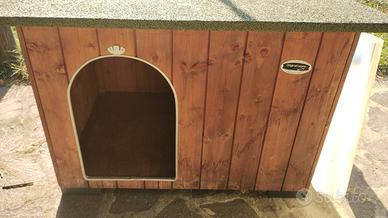 Cuccia per cani taglia media in legno massello
