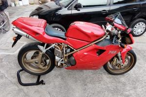 Ducati 748 - 2000