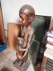 Statua  in  legno  
