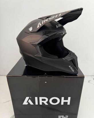 casco airoh cross