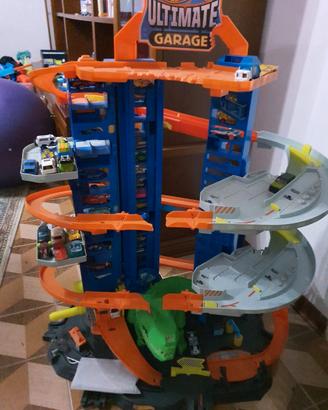 Hot Wheels City Robo T-Rex Ultimate Garage