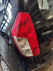 Fanale posteriore sinistro HYUNDAI I10 del 2010