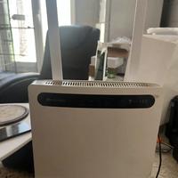Router 4G LTE Huawei B593s-22  PORTA rj11 TELEFONO