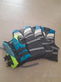 Giubbini per sport nautici